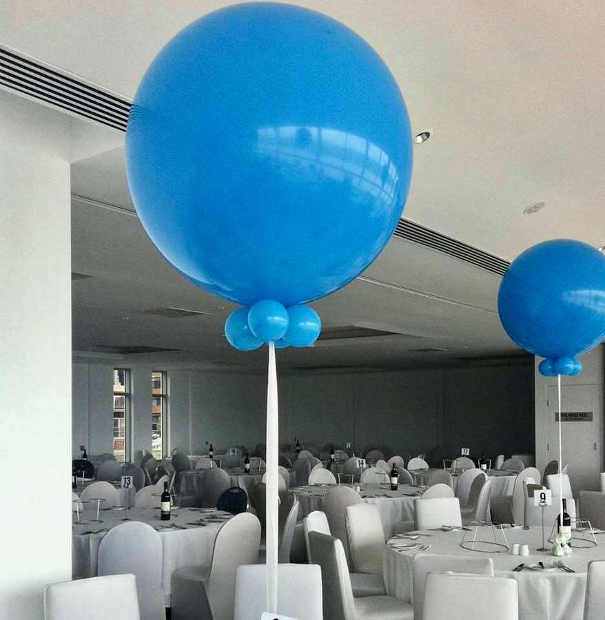 Helium Filled 90cm Balloon + Mini Balloon Collar